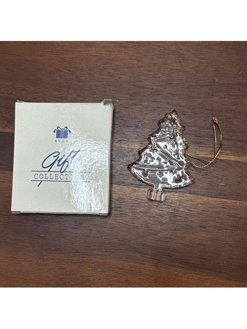 Vintage 1998 Avon 24% Lead Crystal Ornament Christmas Tree